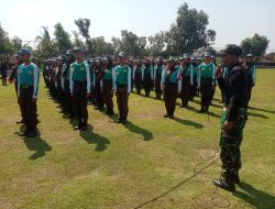 Babinsa Latih PBB, Bentuk Disiplin dan Kekompakan Siswa Babinsa Latih PBB, Bentuk Disiplin dan Kekompakan Siswa
