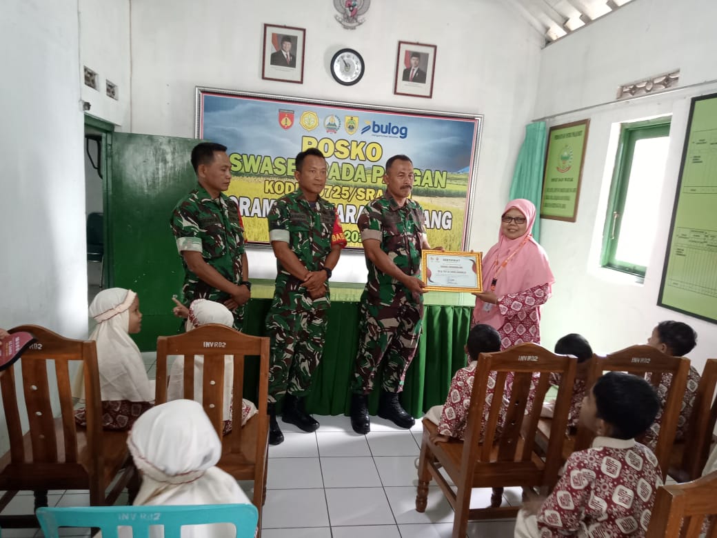 Koramil Dikunjungi Siswa TK untuk Outing Class, Seru dan Mengenal Dunia TNI