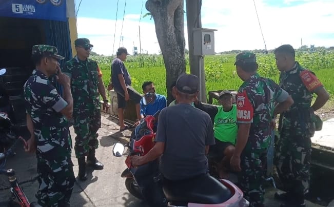 Dengan Komunikasi, Babinsa Dapat Informasi Dari Petani