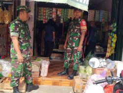 Babinsa Pantau Ketersediaan Sembako Cegah Kelangkaan