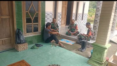 Babinsa Laksanakan Pendataan Pelaku UMKM Keripik Singkong, Dorong Kemajuan Ekonomi Warga