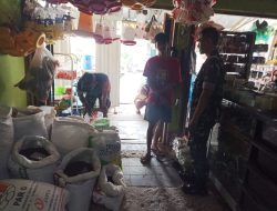 Babinsa Cek Harga Pakan Ternak di Pertokoan, Jaga Stabilitas Usaha Peternak