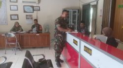 Ingin Mengetahui Jumlah Warganya, Babinsa Lakukan Pendataan Warga Baru Ingin Mengetahui Jumlah Warganya, Babinsa Lakukan Pendataan Warga Baru