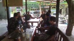 Babinsa Dekati Pengurus Ponpes Untuk Pererat Silaturahmi dan Berikan Himbauan Kamtibmas