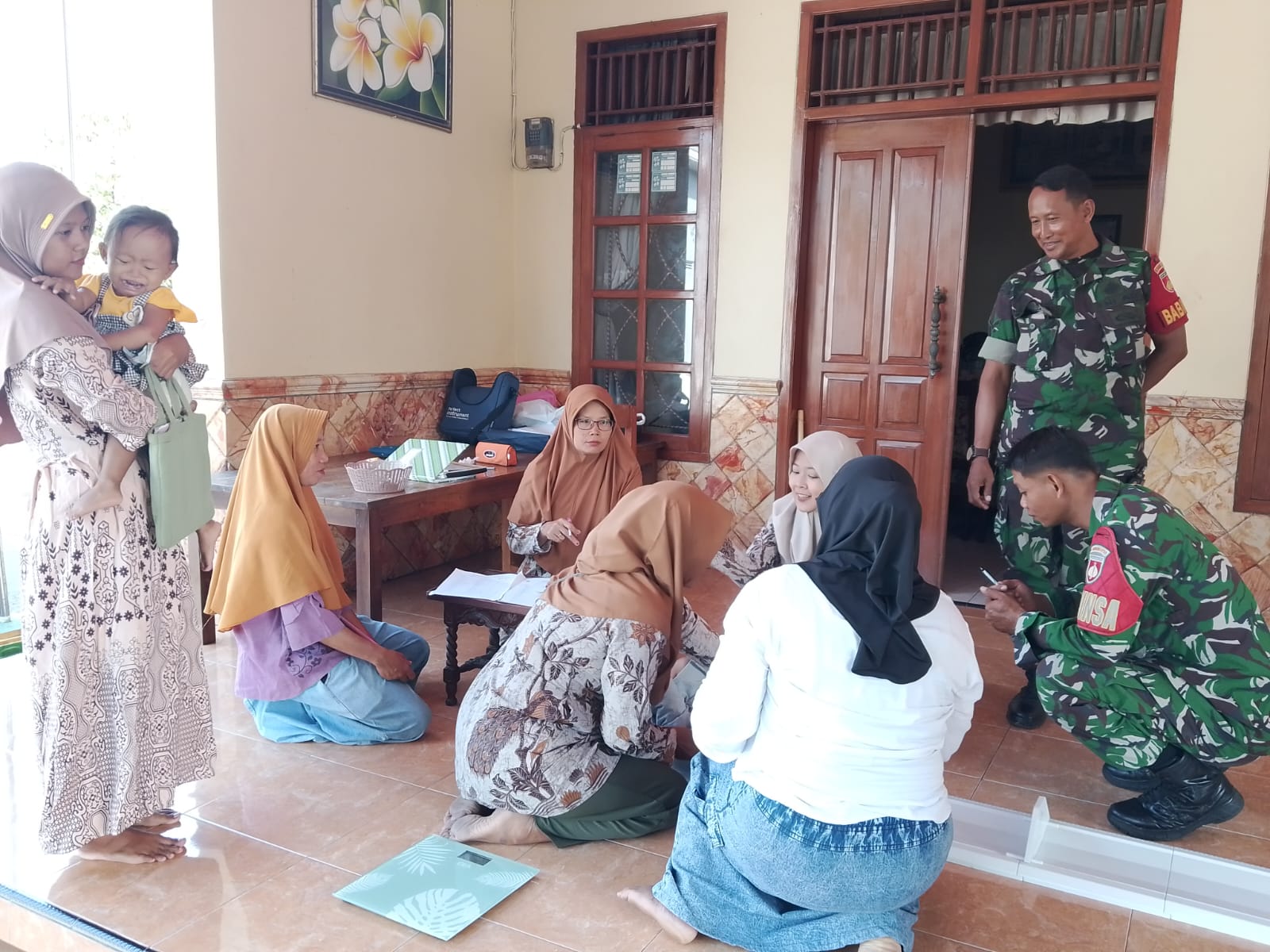 Suratno Dampingi Giat Posyandu, Pantau Tumbuh Kembang Kesehatan Ibu dan Anak