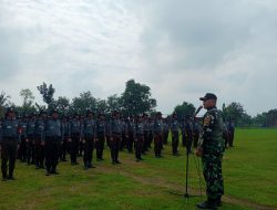 Babinsa Berikan Materi Pencegahan Radikalisme kepada Siswa SMKN I Miri