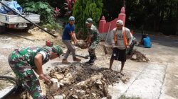 Babinsa Pimpin Kerja Bakti Pembuatan Saluran Air, Aliran Lancar Masyarakat Senang