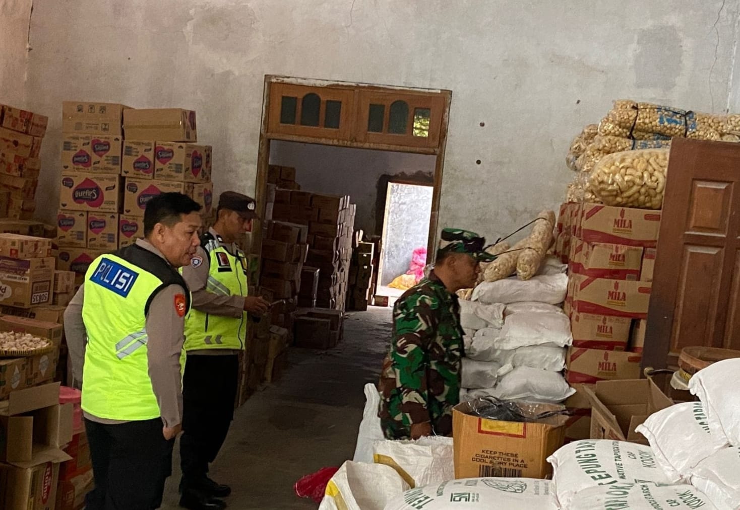 Tingkatkan Infrastruktur Desa Danramil Kerja Bakti Pembangunan Talud