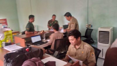 Babinsa Tingkatkan Koordinasi dan Komunikasi dengan Perangkat Desa