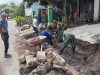 Babinsa Bersama Warga Membangun Gorong-Gorong, Bentuk Kepedulian Terhadap Pembangunan Infrastruktur Desa