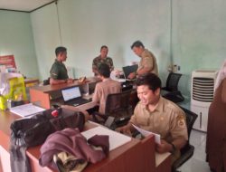 Babinsa dan Perangkat Desa Pererat Kebersamaan