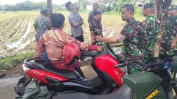 Babinsa Bersama Tokoh Masyarakat Jalin Komunikasi, Temukan Solusi Permasalahan Warga Babinsa Bersama Tokoh Masyarakat Jalin Komunikasi, Temukan Solusi Permasalahan Warga