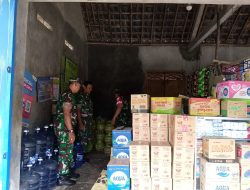 Babinsa Lakukan Sidak Makanan dan Minuman di Pasar, Pastikan Aman Dikonsumsi