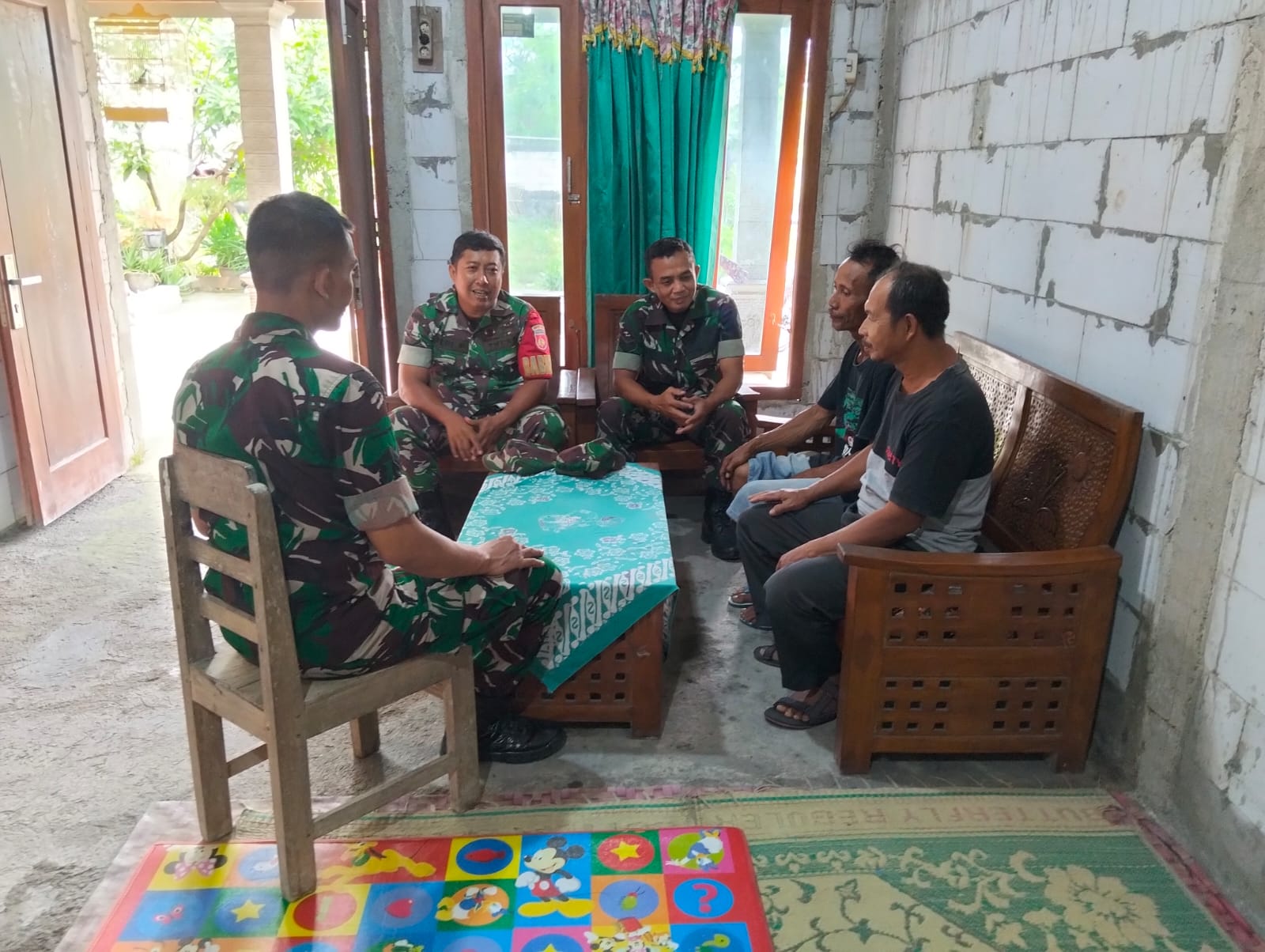 Antisipasi Kerawanan , Babinsa  Gelar Silahturahmi dan Pantau Kondisi Wilayah