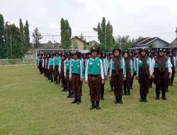 PBM Menjadi Nafas, Babinsa Tempa Karakter Generasi Muda di Lapangan