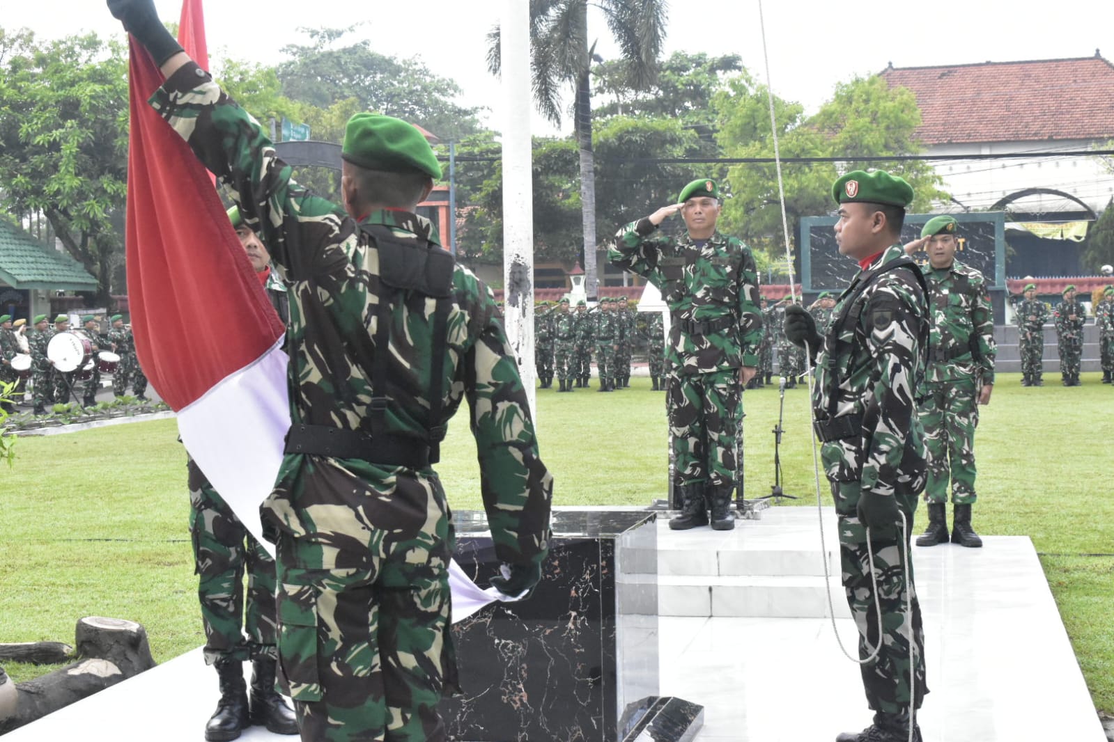 Demi Menumbuhkan Nasionalisme, Kasdim Pimpin Upacara Bendera Hari Senin