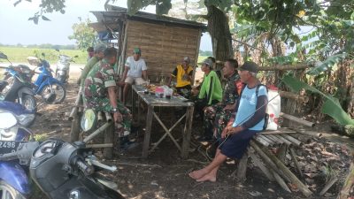 Babinsa Membaur dengan Warga, Ciptakan Rasa Aman dan Nyaman