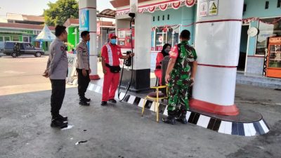 Jaga Kondusifitas Wilayah, Babinsa dan Bhabinkamtibmas Rutin Patroli Bersama