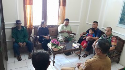 Komsos ke Warga, Babinsa Bahas Pentingnya Hidup Sehat di Lingkungan Bersih