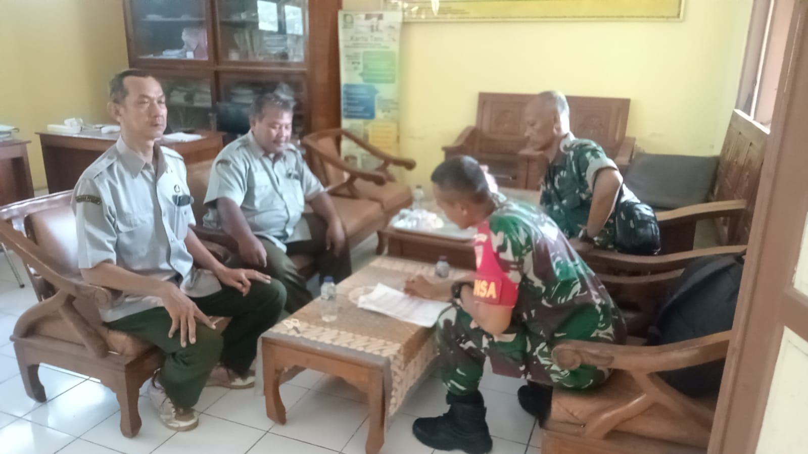 Perkuat Sinergi, Babinsa Komsos Dengan PPL Harap Petani Makin Sejahtera