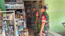 Babinsa Aktif Monitor dan Pantau Wilayah Binaan Demi Keamanan dan Ketertiban