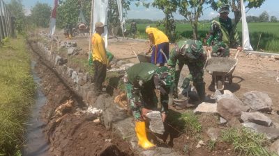 Prajurit TNI Dari Batalyon Arhanud 15 Ternyata Piawai Dalam Pertukangan