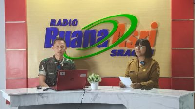 Dansatgas TMMD Reg 128 Kodim Sragen Talk show di Radio Buana Asri