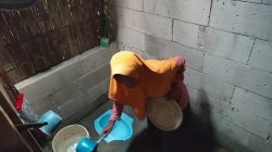 Kini Bisa BAB di Rumah Sendiri, Sri Supadmi Bersyukur Atas Bantuan Jamban Sehat TMMD