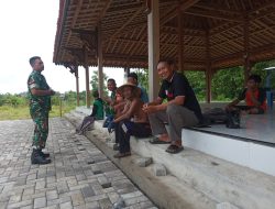 Jaga Kebersihan Lingkungan, Babinsa Ajak Warga Tingkatkan Kepedulian Bersama