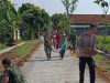 Pacu Semangat Jelang Kunjungan Danrem, Satgas TMMD Reg 128 Kodim Sragen dan Warga Tancap Gas Selesaikan Pembereman Jalan dengan Alat Kreatif