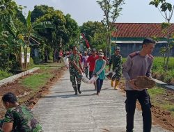 Pacu Semangat Jelang Kunjungan Danrem, Satgas TMMD Reg 128 Kodim Sragen dan Warga Tancap Gas Selesaikan Pembereman Jalan dengan Alat Kreatif