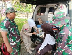 Aksi Cepat Tim Kesehatan Klinik Pratama Kartika 25 Sragen Tangani Peserta Ketarunaan TMMD Reguler ke-128