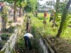 Babinsa Pimpin Karya Bakti Pembersihan Fasilitas Umum Bersama Warga