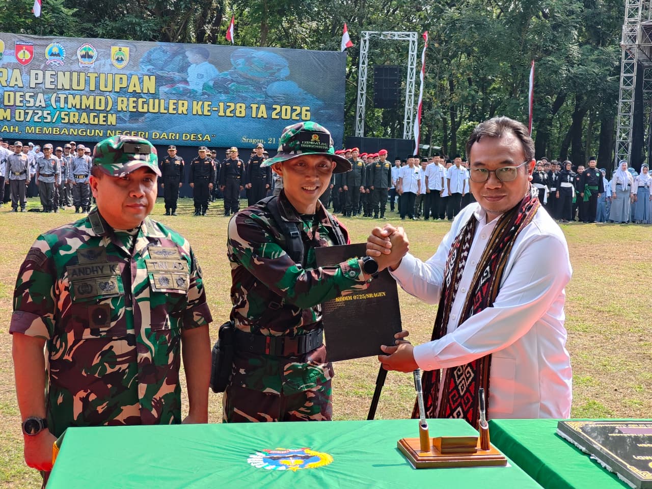 Kasdam IV/Dip tutup TMMD Reg 128 di Sragen