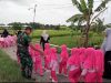 Babinsa Dampingi Anak TK Jalan Sehat Bersama, Pastikan Keamanan Terjamin