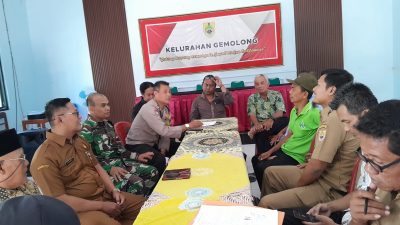 Babinsa Ikut Serta Pendataan Aset Kelurahan Demi Tertib Administrasi dan Keamanan Fasilitas