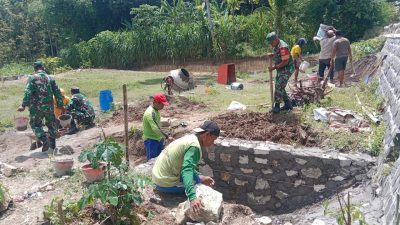 Gotong Royong Warga, Pembangunan Talud Berjalan Lancar