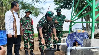 Sukseskan TMMD Reguler ke-128, Kasdam IV/Diponegoro Tinjau Sasaran Fisik Cor Jalan dan Pembangunan Sumur Bor di Sragen