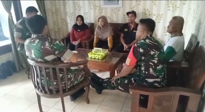 Sasar Warga Kurang Mampu, Babinsa Door-to-Door Validasi Data Valid Demi Bantuan Tepat Sasaran