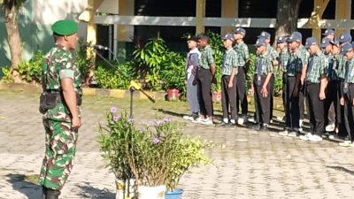 Danramil Pimpin Upacara Hardiknas di SMPN 2 Sumberlawang, Sampaikan Pesan Disiplin dan Semangat Belajar