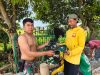 Kaos dan Topi Rimba Jadi Kenang-Kenangan Hangat Penghujung TMMD