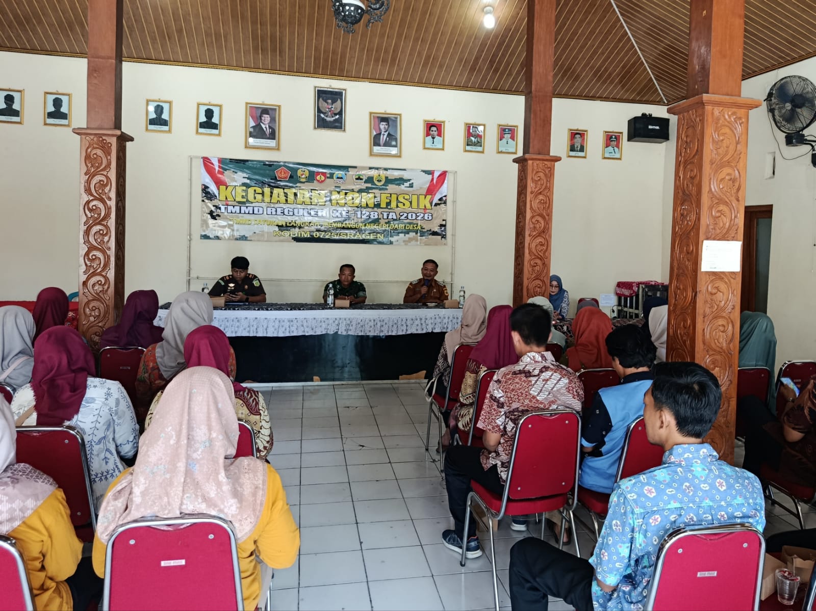 TMMD Reguler ke-128 Kodim Sragen Bekali Warga Plosokerep Edukasi Hukum Terkait Perlindungan Anak