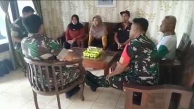 Babinsa Turun Langsung Data KK Kurang Mampu, Pastikan Bantuan Tepat Sasaran