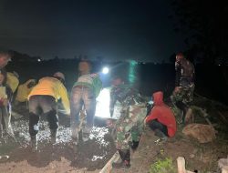 Dipimpin Langsung Danramil 02/Karangmlang Satgas TMMD Kodim 0725/Sragen Lembur Hingga Malam