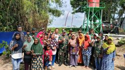 Wujud Syukur Sumur Bor Rampung, Warga Gadungsari Antusias Berfoto Bersama Kasdam IV/Diponegoro