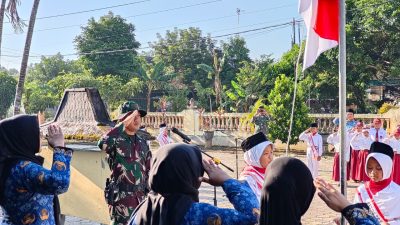 Istimewa! peringati Hari Pendidikan, SD Plumbungan IV, TNI jadi Irup