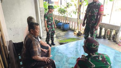 Menyapa dari Hati ke Hati, Babinsa Bangun Keakraban Bersama Masyarakat Menyapa dari Hati ke Hati, Babinsa Bangun Keakraban Bersama Masyarakat