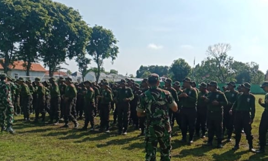 Dari Lapangan Sekolah, Serma Sumartana Menyalakan Api Disiplin dan Nasionalisme Generasi Muda Bangsa