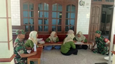 CEGAH STUNTING SEJAK DINI, BABINSA DAN KADER POSYANDU SATUKAN LANGKAH DEMI GENERASI SEHAT CEGAH STUNTING SEJAK DINI, BABINSA DAN KADER POSYANDU SATUKAN LANGKAH DEMI GENERASI SEHAT