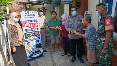 Cegah Penyebaran TBC, Babinsa Bersama Bhabinkamtibmas dan Bidan Desa Lakukan Tracing Keluarga Almarhum Ketua RW 09 Cegah Penyebaran TBC, Babinsa Bersama Bhabinkamtibmas dan Bidan Desa Lakukan Tracing Keluarga Almarhum Ketua RW 09